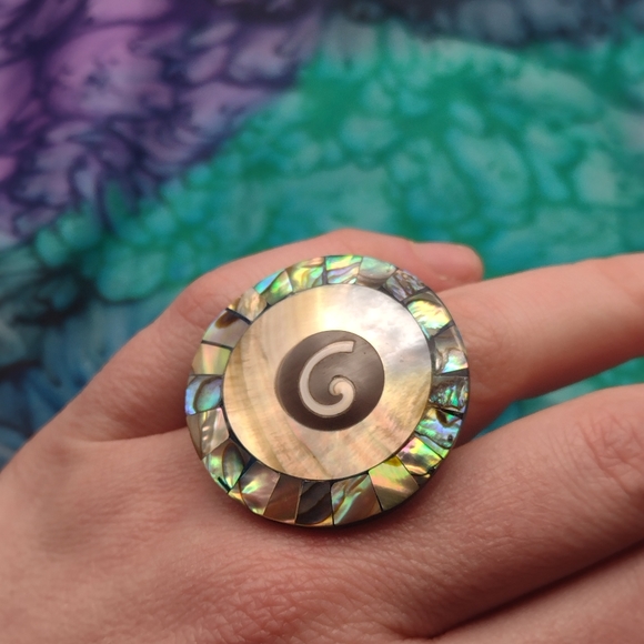 Jewelry - Abalone Mermaid's Ring Natural Shell